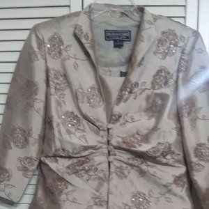 Jessica Howard 2pc Dress Light Gold